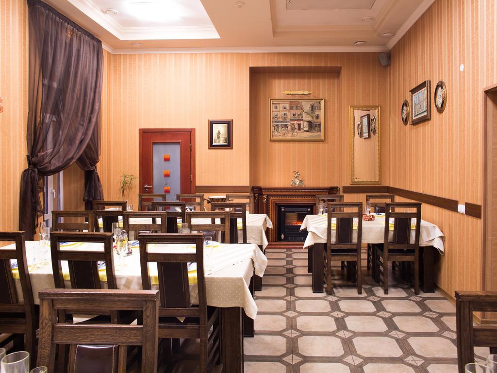 Gala Hotel Camenița Exterior foto